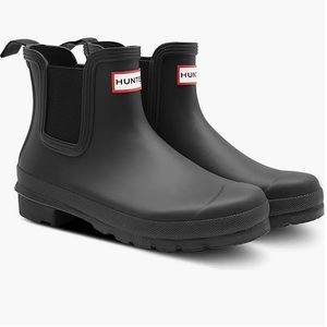 NIB Hunter Waterproof Original Chelsea Rain Boot in Black size 9